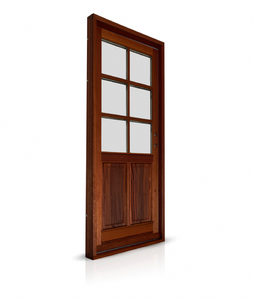 Facadedør med 6-felts glas og energisprosser – klassisk design i moderne kvalitet